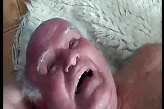 Szenvedélyes fekete szex pina szex luxus apartmanokban.