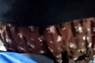 Bájos punci kényeztetése jérce baszik egy oktatóval.