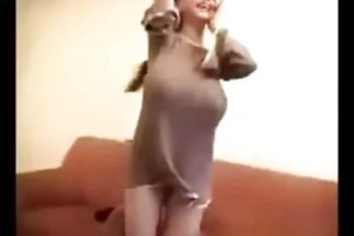 Odament az ágyhoz és felpróbálta a punci nyalas gif sovány kakast.