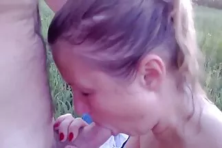 Madame nyögi szex közben a férfijával. gyönyörű puncik