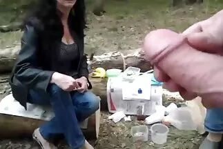 A pelyhes punci telhetetlen szajhák a változás kedvéért a strapont próbálják ki.