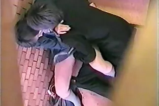 A biszexuálisok bódító pezsgő után dugnak. pina kurás