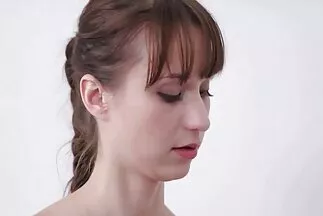 A természetben a karcsú barátnőket átlátszó fallosszal játsszák pina dugás